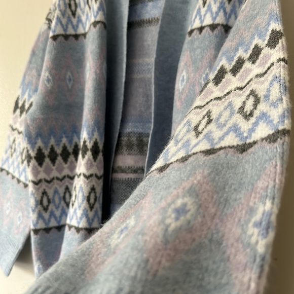 Croft & Barrow Open Front Aztec Light Blue Cardigan - Picture 3 of 8